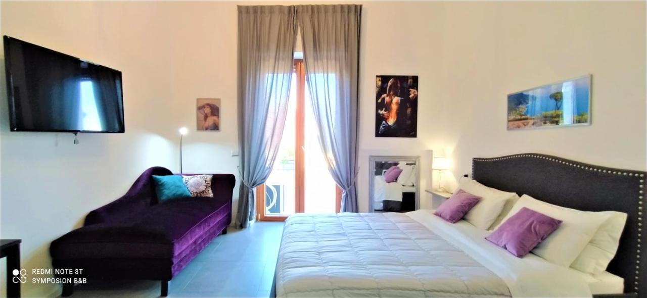 نابولي Symposion B&B Apart المظهر الخارجي الصورة